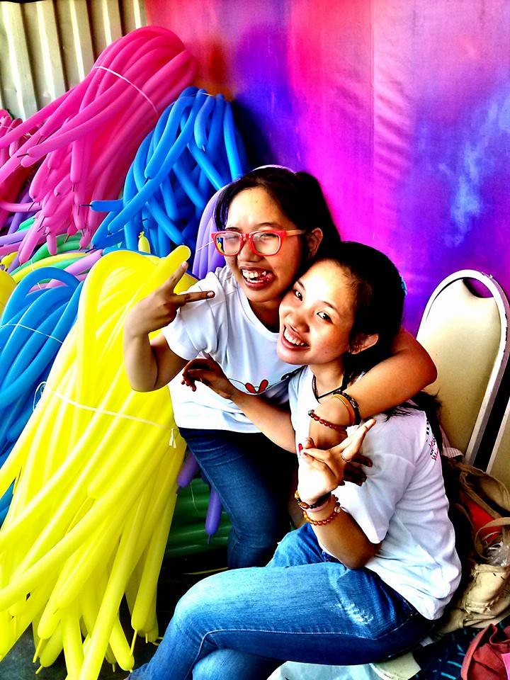 bong bóng color me run